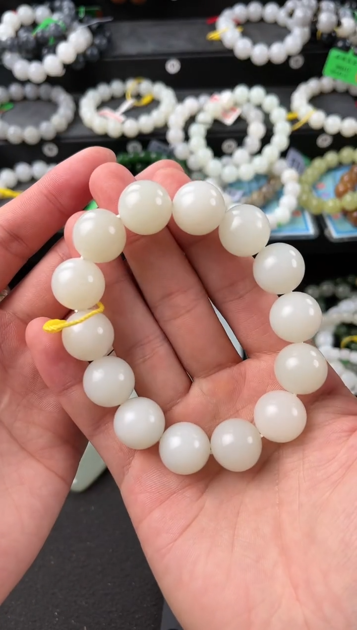 【闪购商品】和田玉手串未镶嵌且末天泰白玉手串卡16微色差