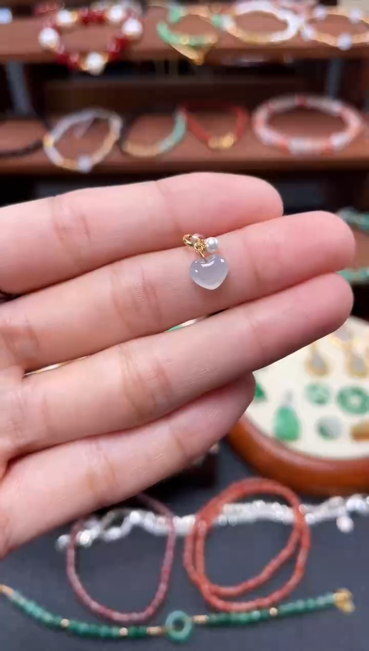 【闪购商品】翡翠吊坠(不含链)18K金镶嵌一个  JK458