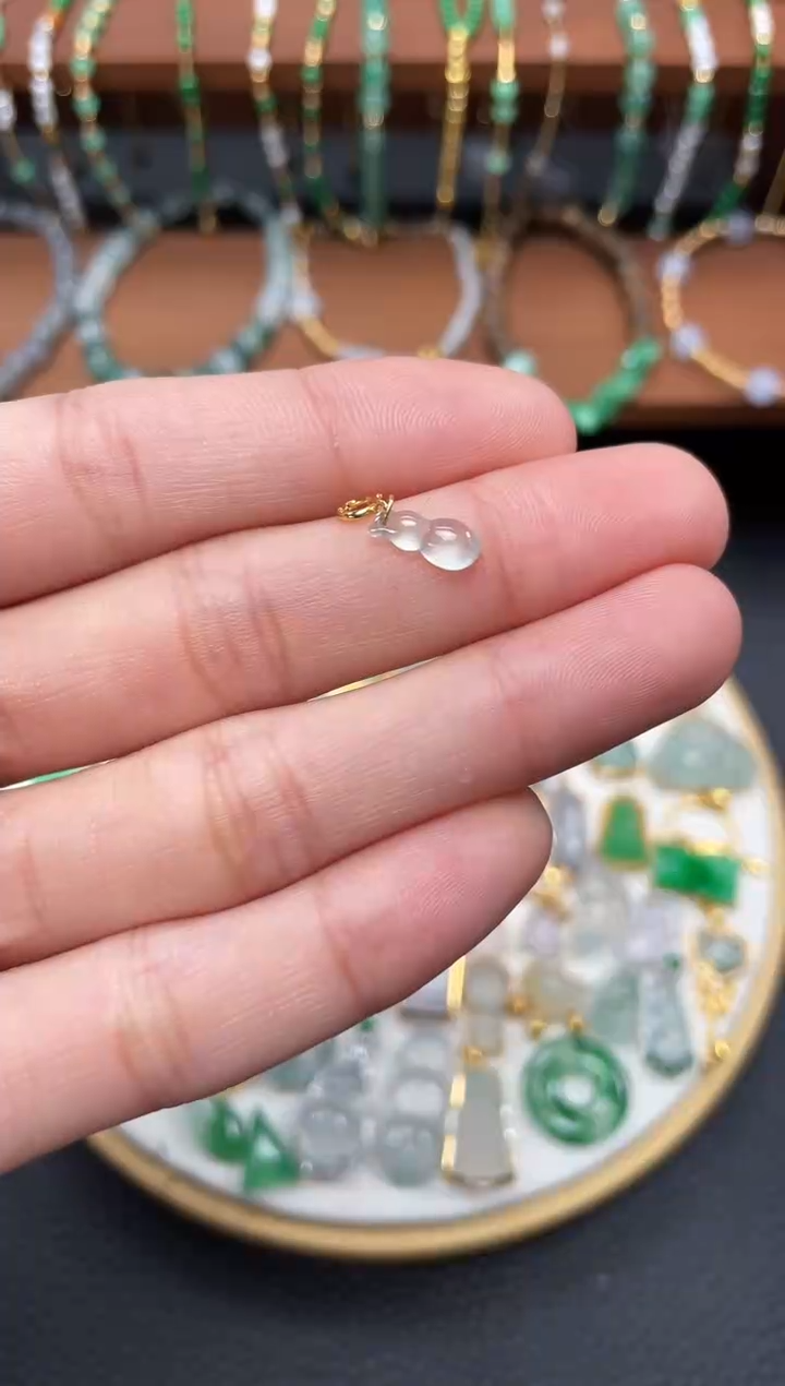 【闪购商品】翡翠吊坠(不含链)18K金镶嵌一个   JK528