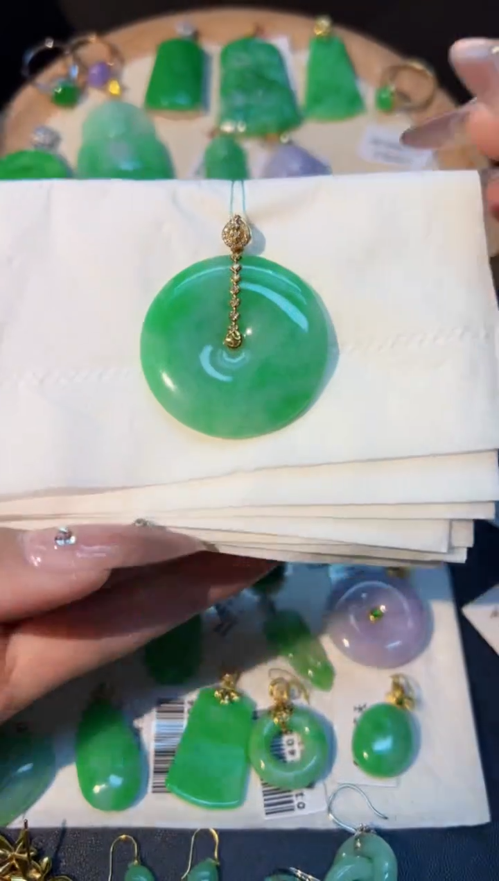 【闪购商品】翡翠颈饰18K金镶嵌Y缅料A货/支持复检/一件