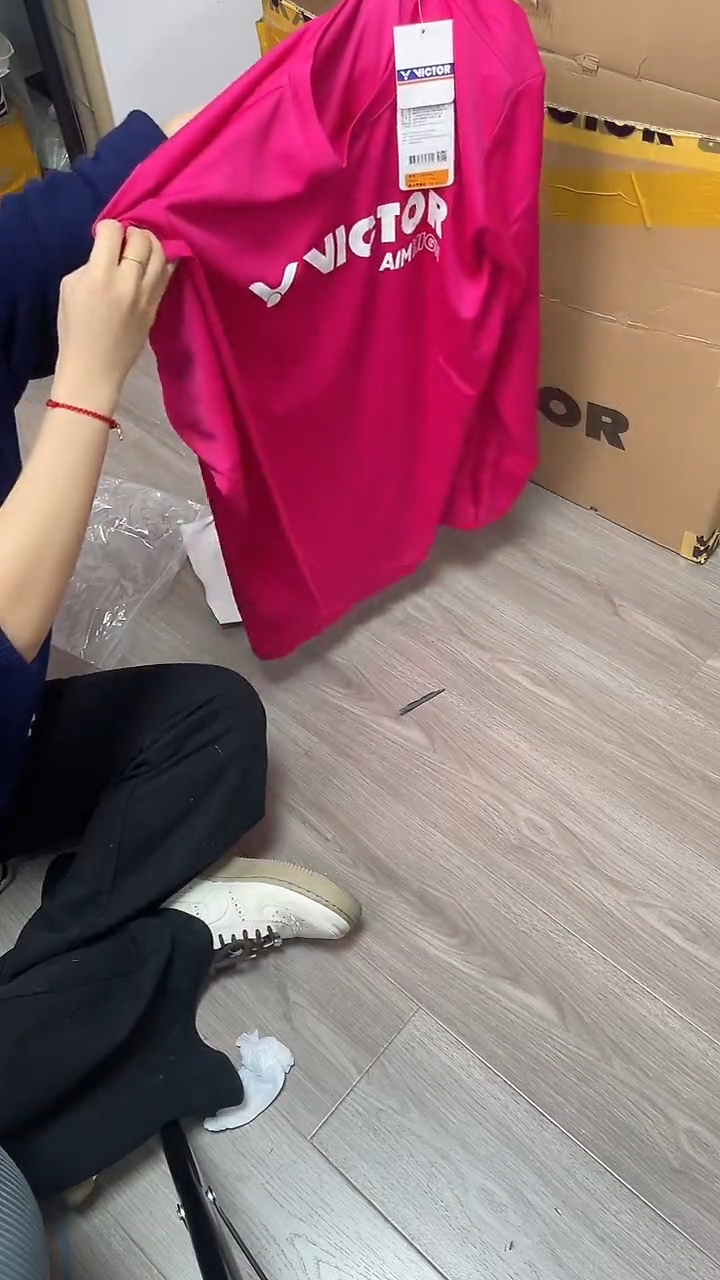 070 正品微瑕 长袖