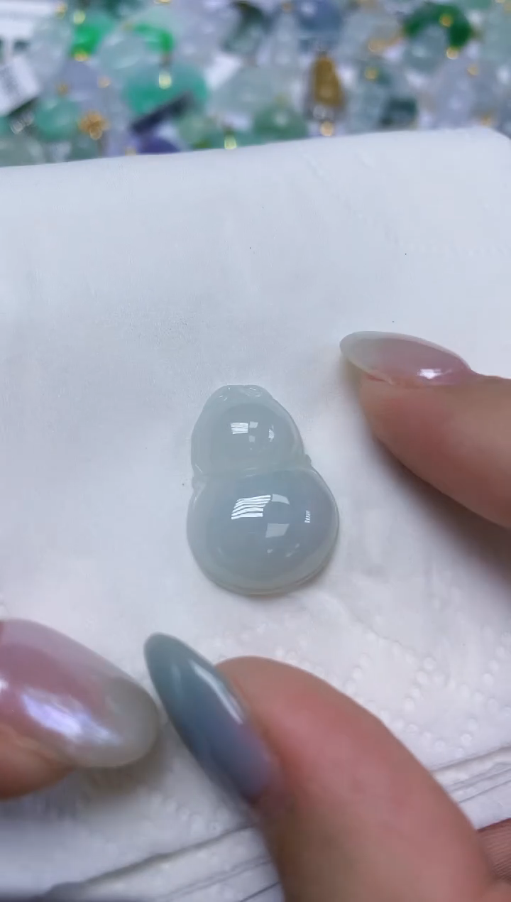 翡翠未镶嵌颈饰天然缅甸翡翠A货