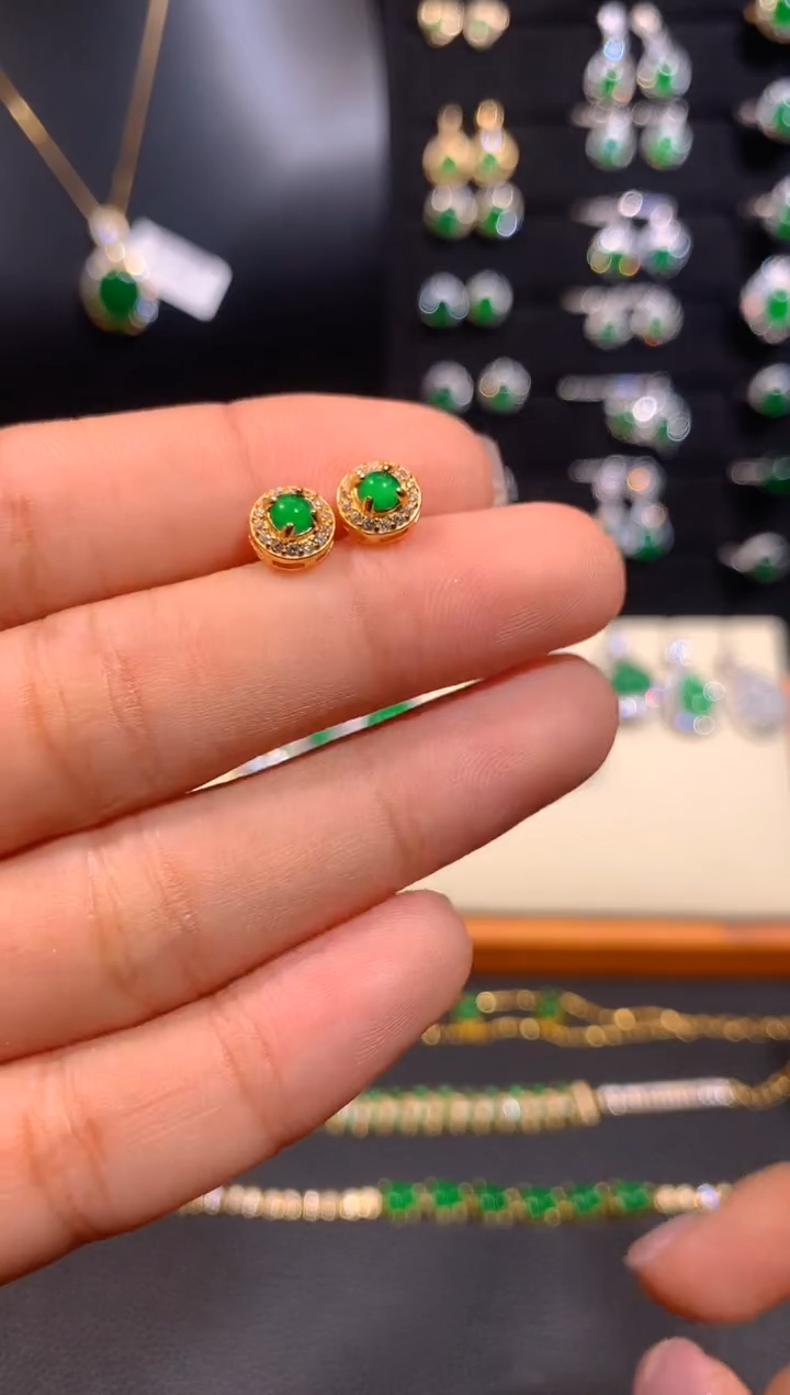 【闪购商品】翡翠耳饰银S925镶嵌多样性