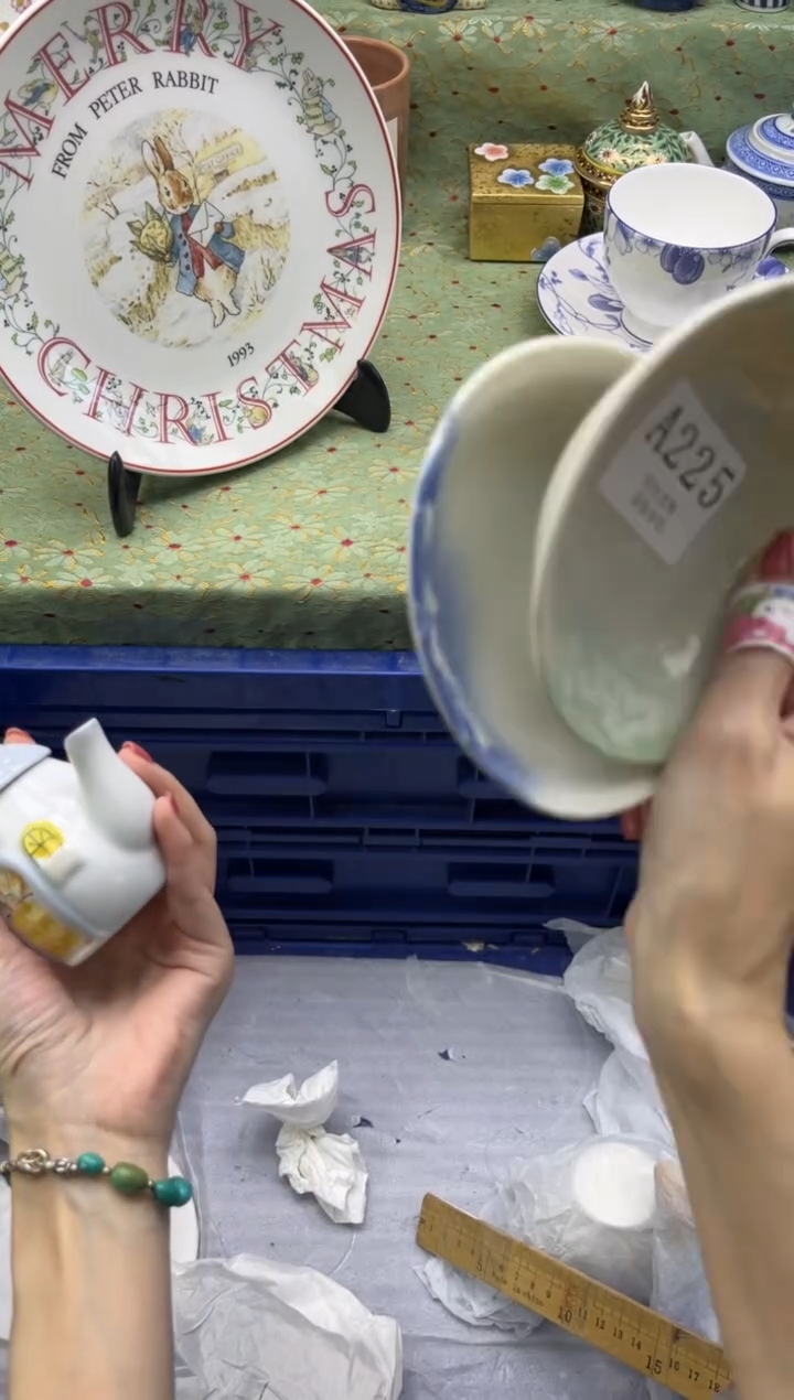 瓷片J**?       A225