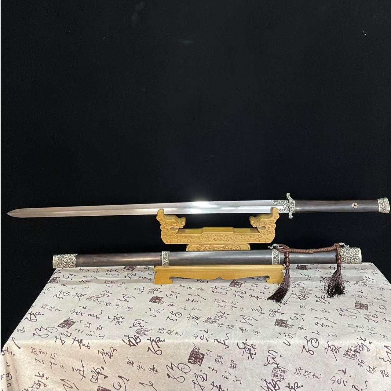 新疆包邮【白铜玲珑剑】练习剑软剑百炼花纹钢 白铜未开刃摆件