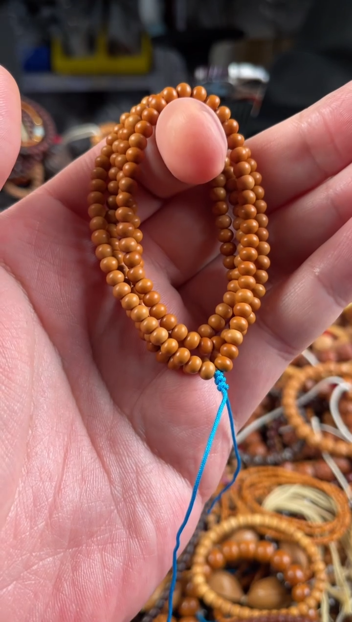 吊坠橄榄核王胖子文玩工作室4.8左右算盘珠108