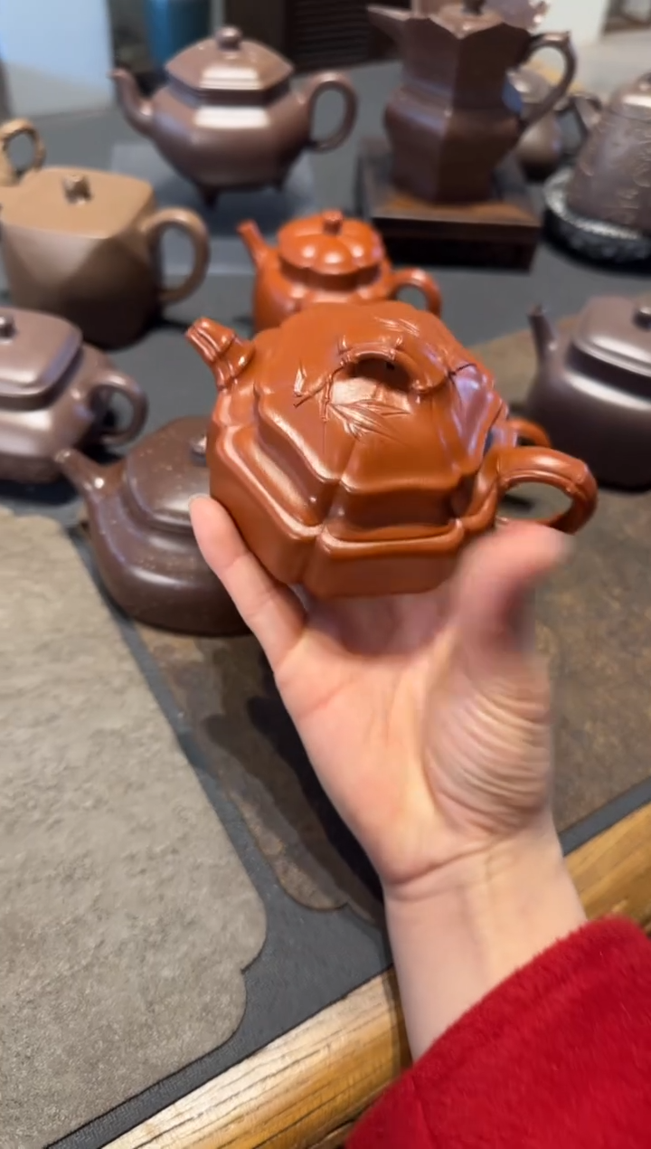 【闪购商品】紫砂茶壶六方海棠双线竹鼓