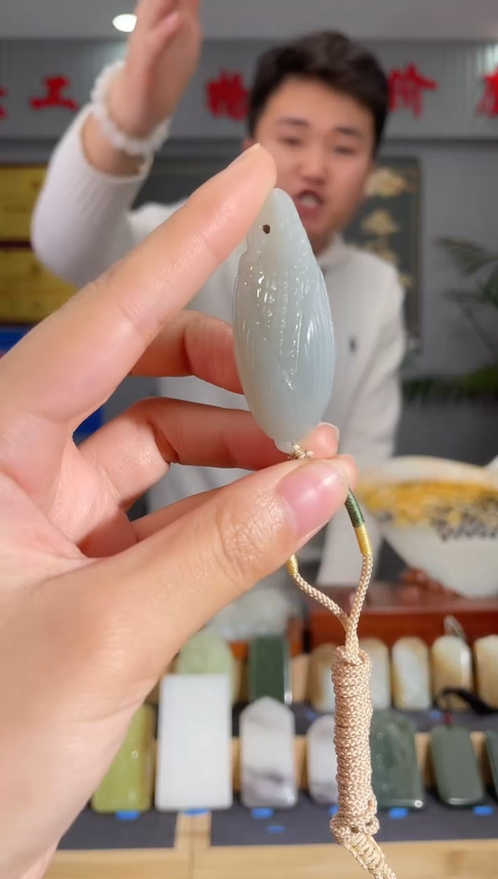 【闪购商品】和田玉颈饰未镶嵌拍一发一 多样性发货