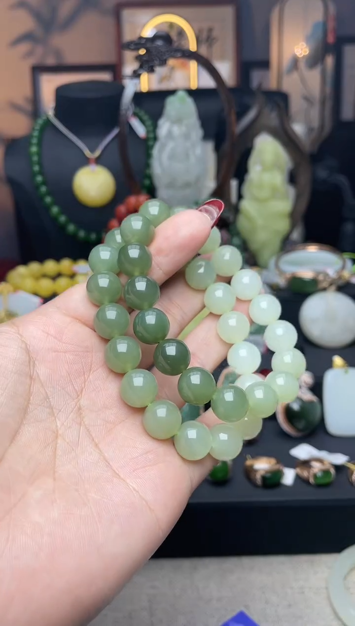 【闪购商品】和田玉手链未镶嵌手串多样性发其一c011