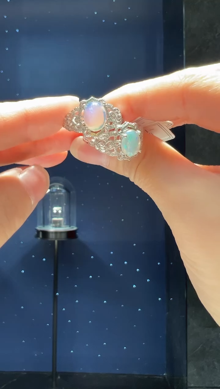 【闪购商品】欧泊戒指银S925镶嵌36】多样性发其一