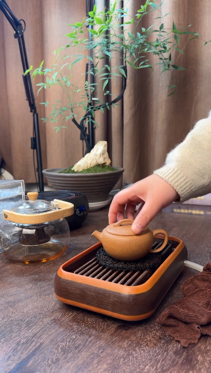 茶壶紫砂汉瓦-半手工制-宝山降坡泥-30目-容量：150CC