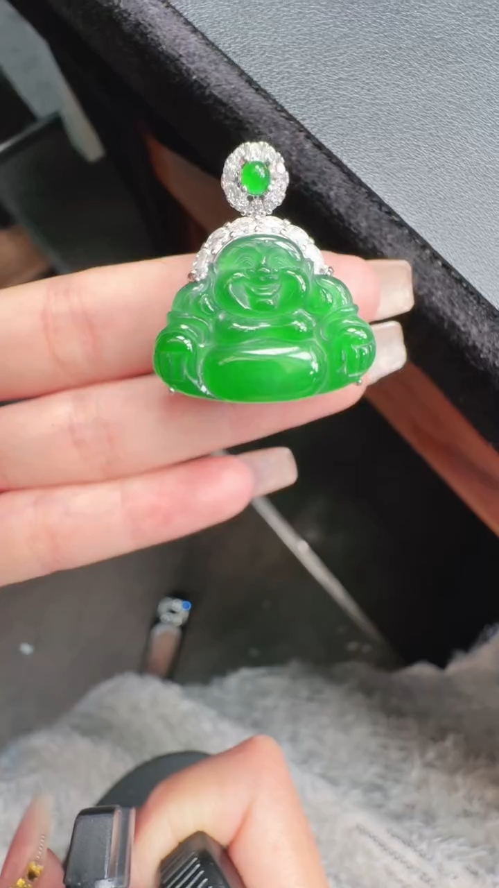 未镶嵌定制翡翠A货有轻微色差属于正常现象，佛公1