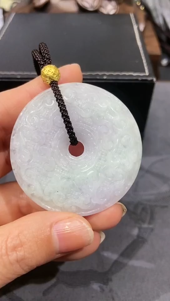 颈饰未镶嵌翡翠?**?翡翠