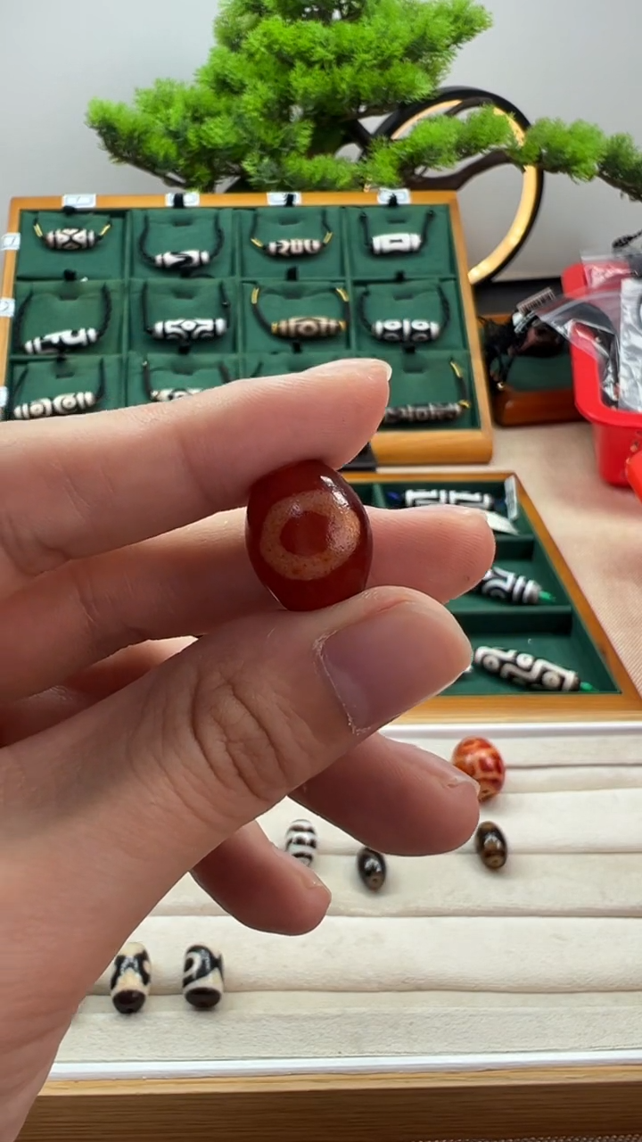 玛瑙/玉髓（覆膜）颈饰未镶嵌吾**女24.（微瑕随机发货）