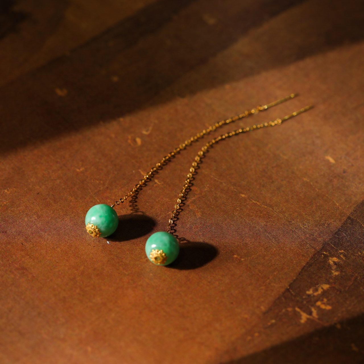 【意婵】《灵气》（新粉必拍）18K金天然高品缅A阳绿翡翠耳线-907475