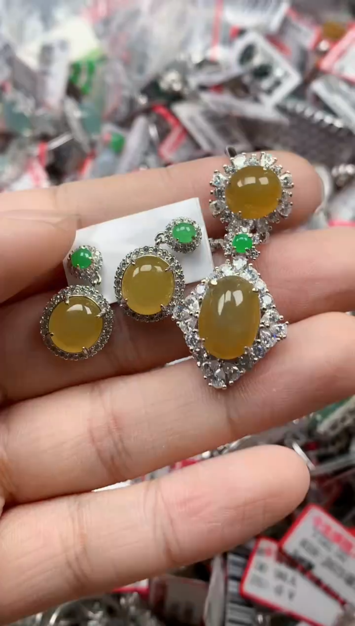 银S925镶嵌戒指翡翠天然A货缅甸翡翠