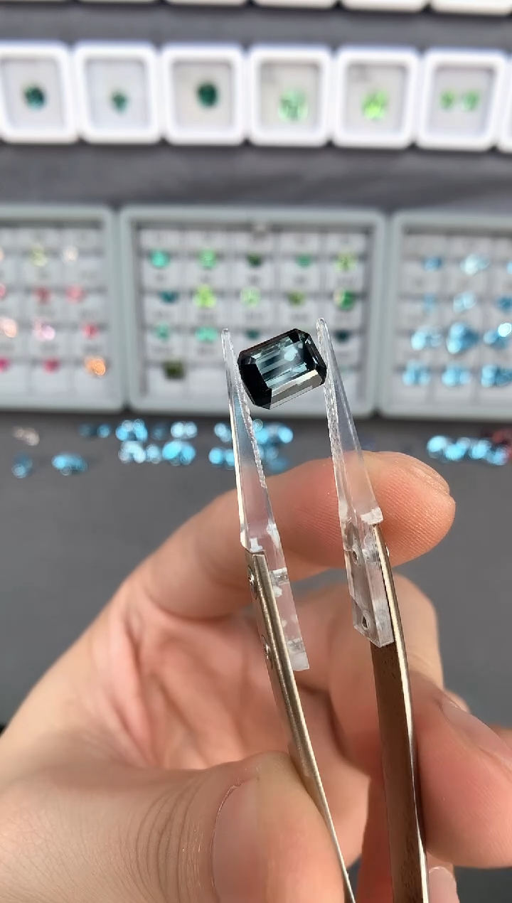 【闪购商品】定制碧玺裸石未镶嵌B17 3.43ct
