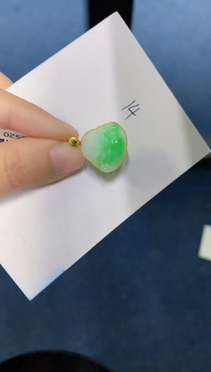 【闪购商品】翡翠颈饰18K金镶嵌000000000