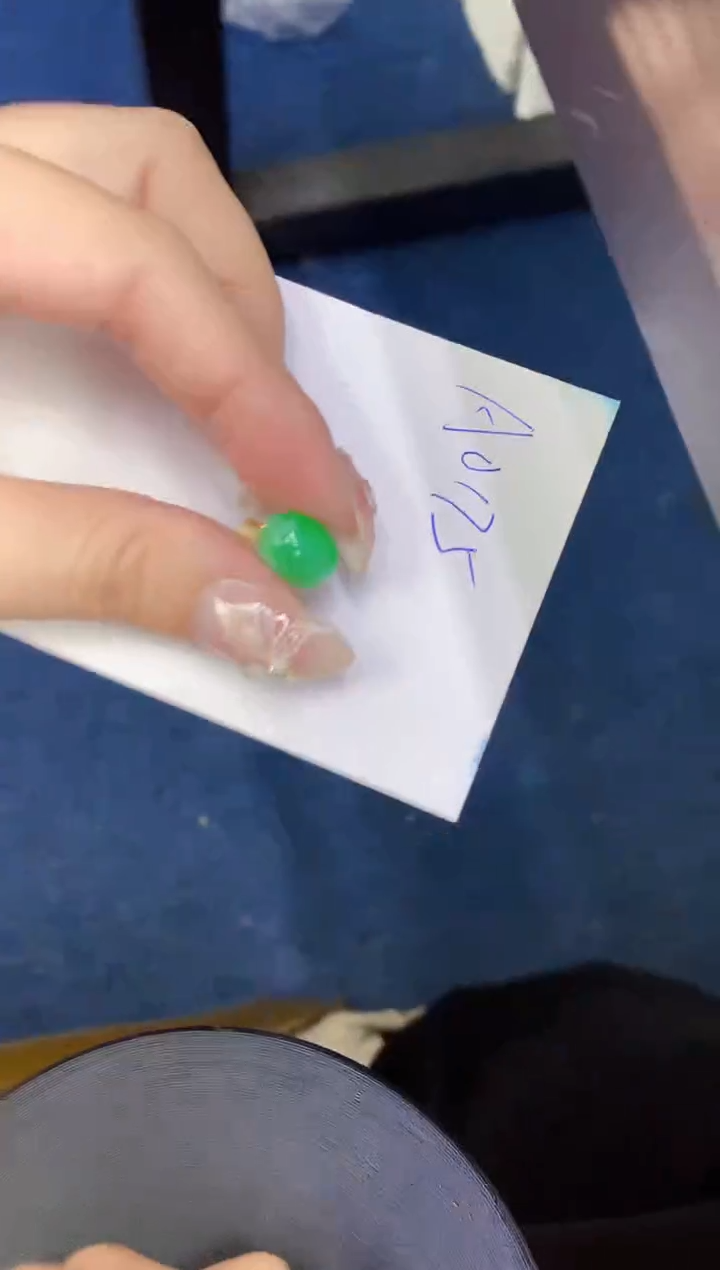 【闪购商品】翡翠颈饰18K金镶嵌0000000000