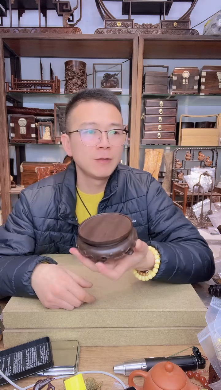 【闪购商品】乌木类书架643黑檀起阳线中号圆底座  瑕疵