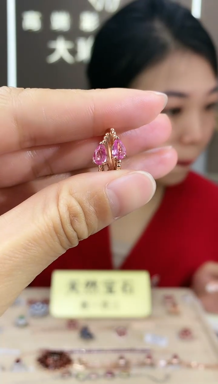 【闪购商品】彩色蓝宝石耳饰银S925镶嵌耳饰