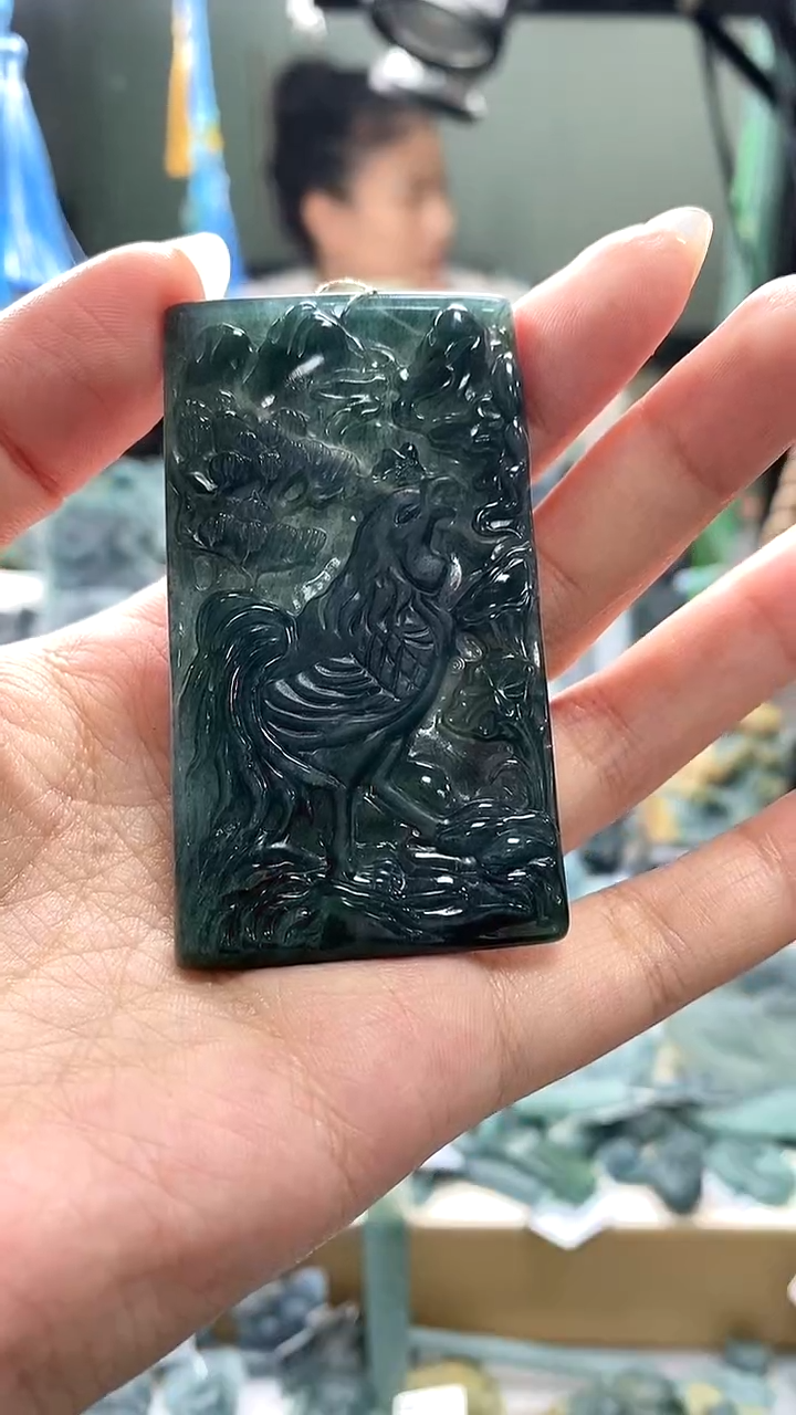 颈饰未镶嵌翡翠翡翠