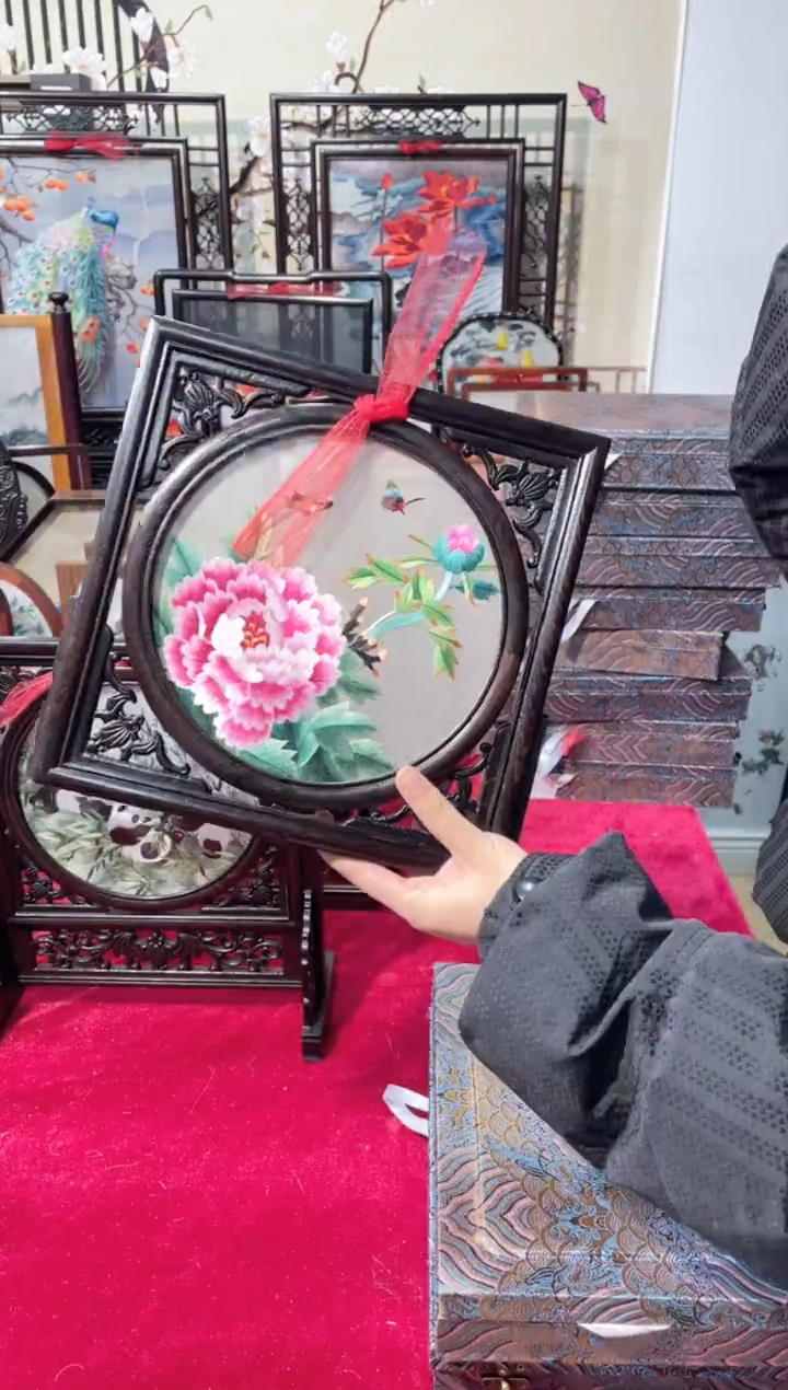 织绣精品苏绣手工刺绣，成品摆件67