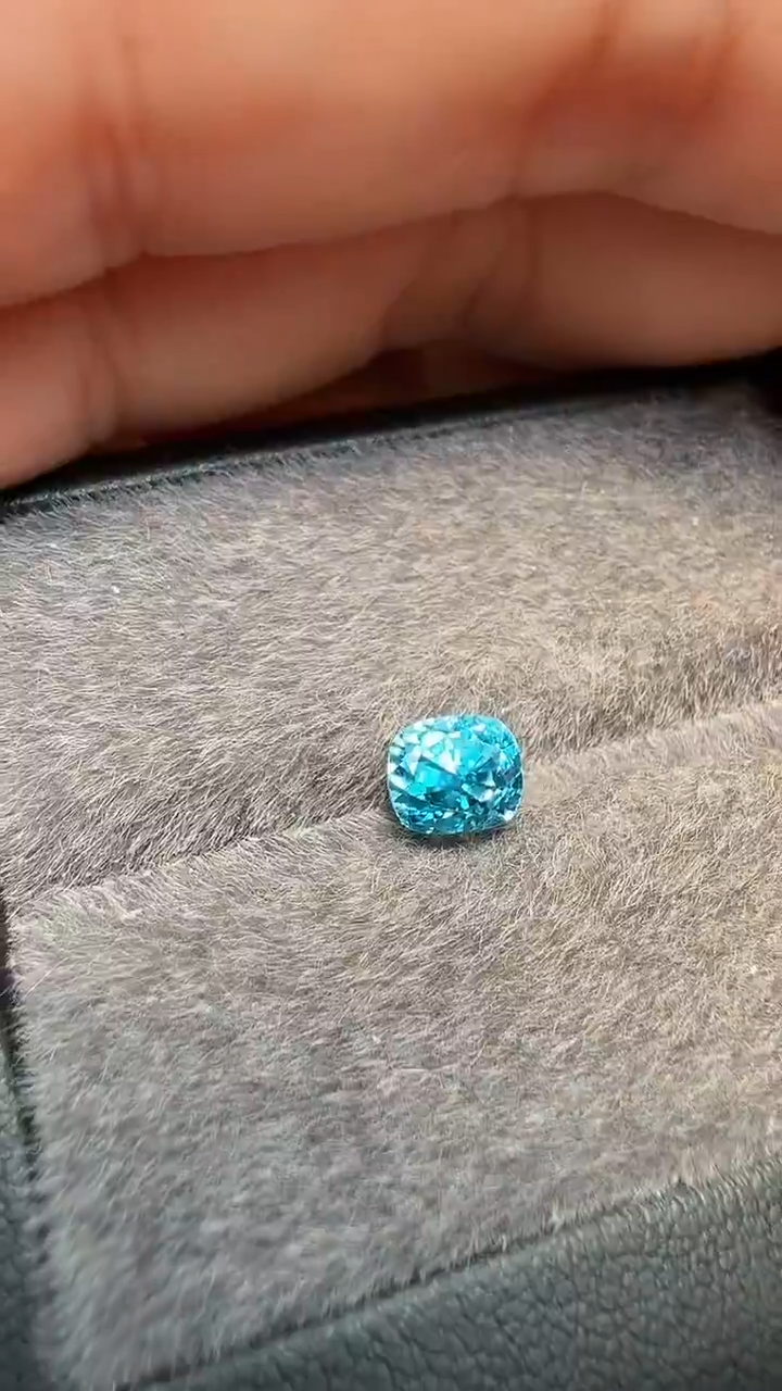 【闪购商品】锆石风信子未镶嵌2ct-A481-1p