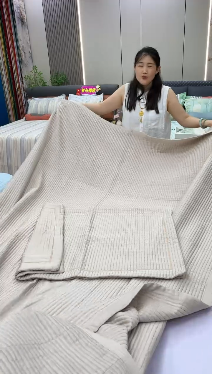 再生纤维素纤维天丝床盖三件套浅咖