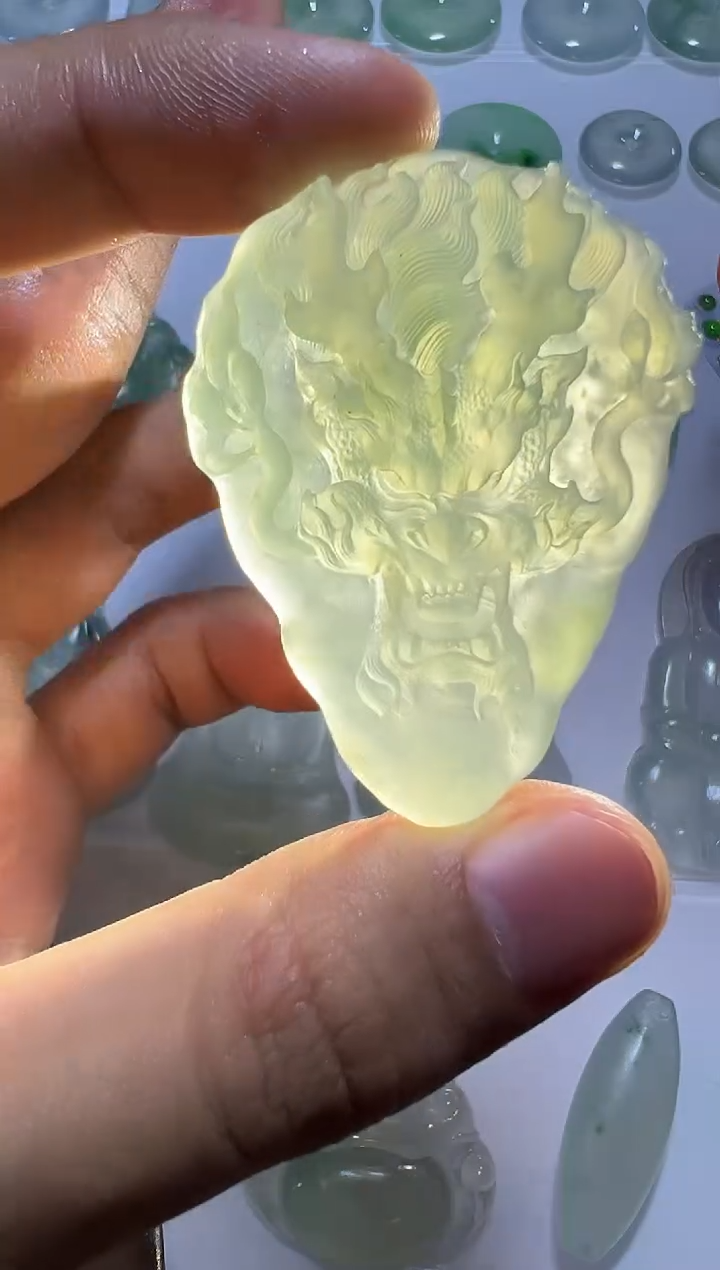 未镶嵌定制翡翠挂件