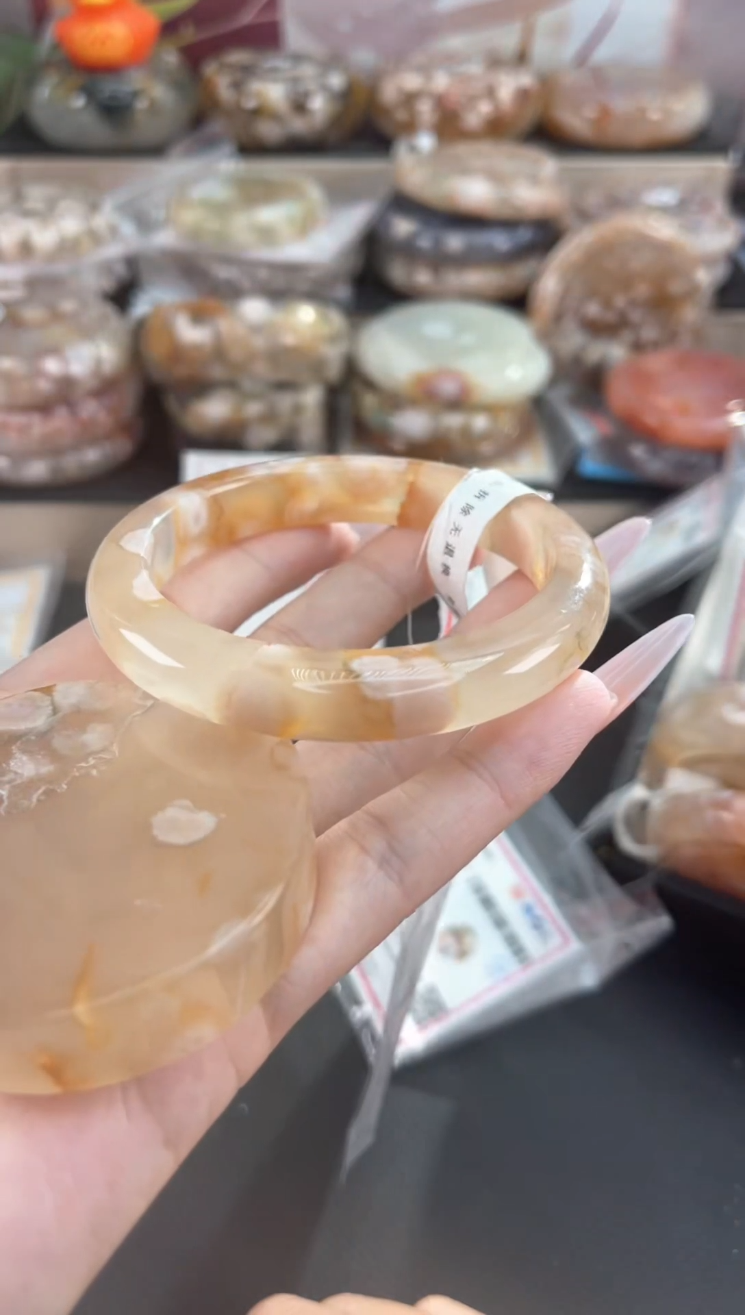 未镶嵌手镯石英质玉57