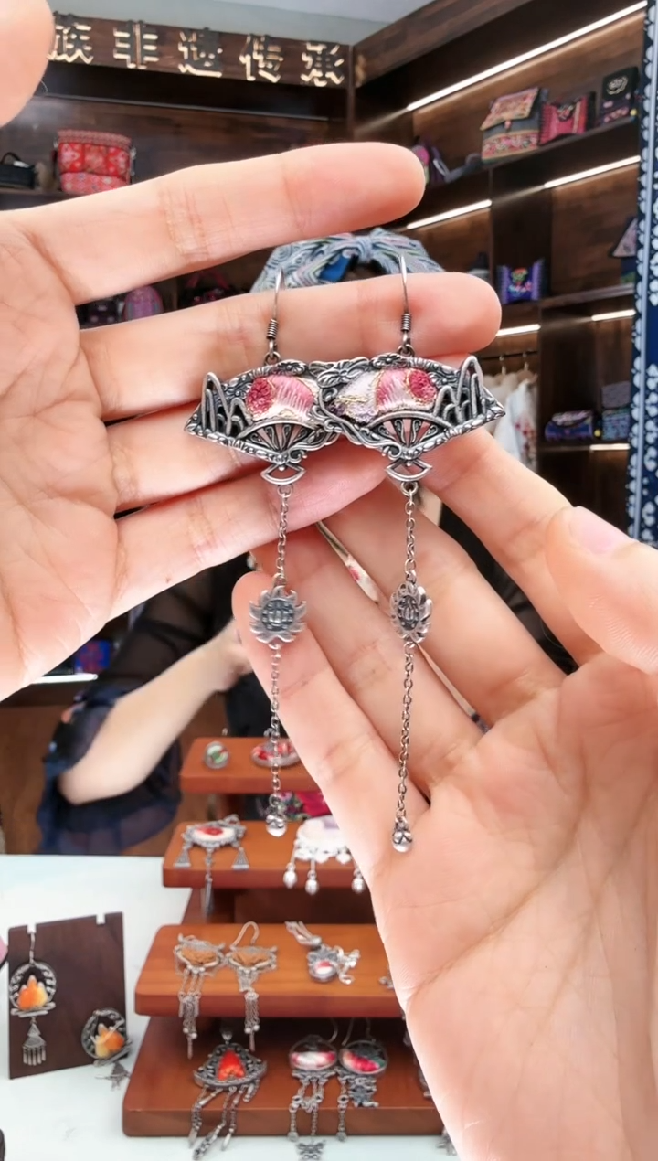 【闪购商品】织绣109蚩梦苗族古绣