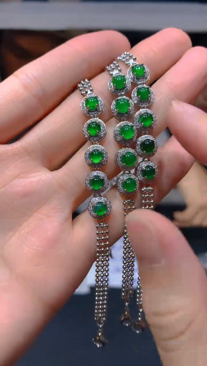 【闪购商品】定制翡翠未镶嵌5多样性发货(发其一）