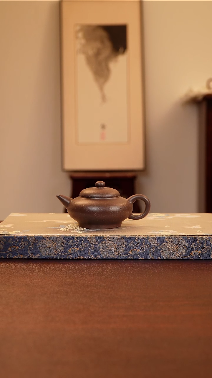 茶壶紫砂坐****茶水平