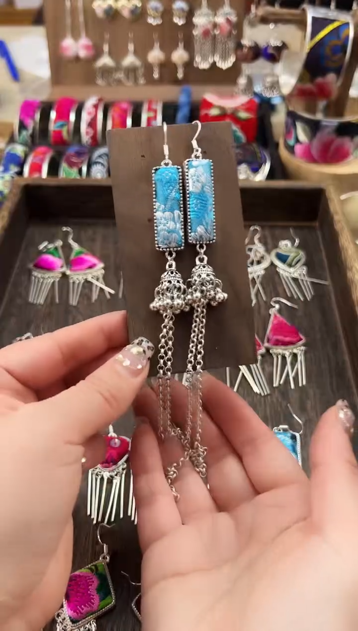 【闪购商品】织绣民族风老绣饰品034