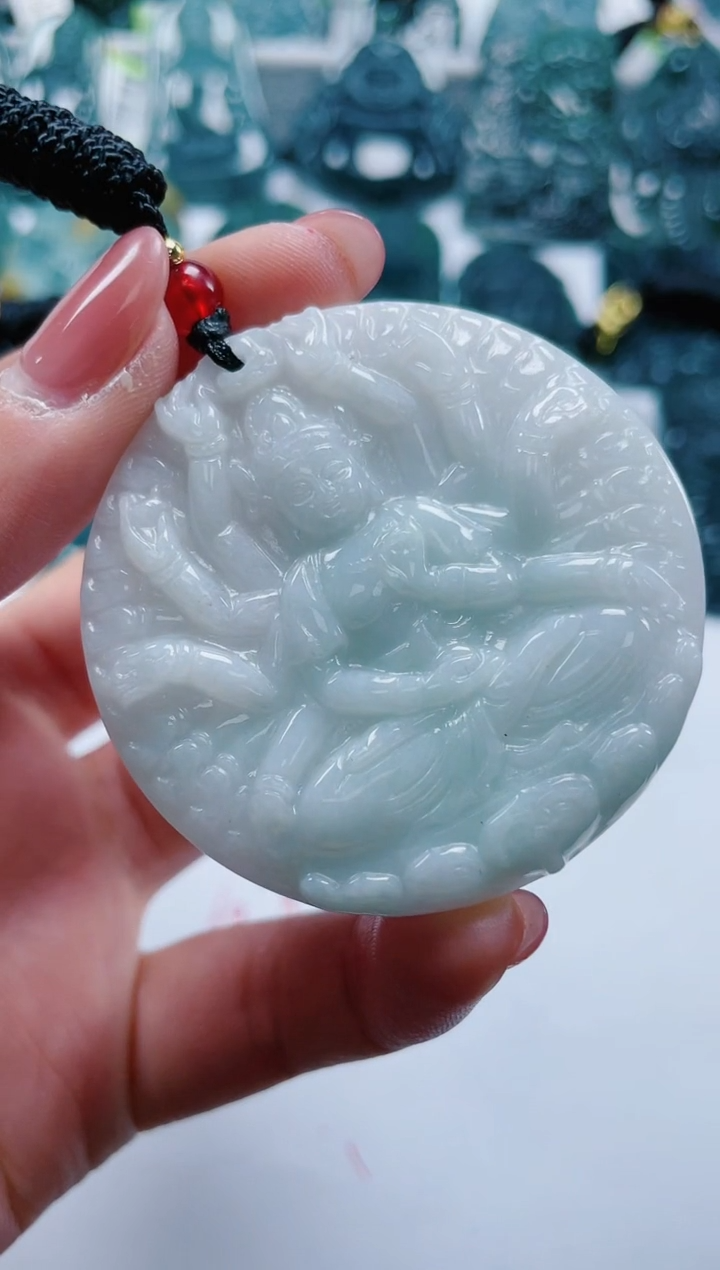 【闪购商品】翡翠颈饰未镶嵌