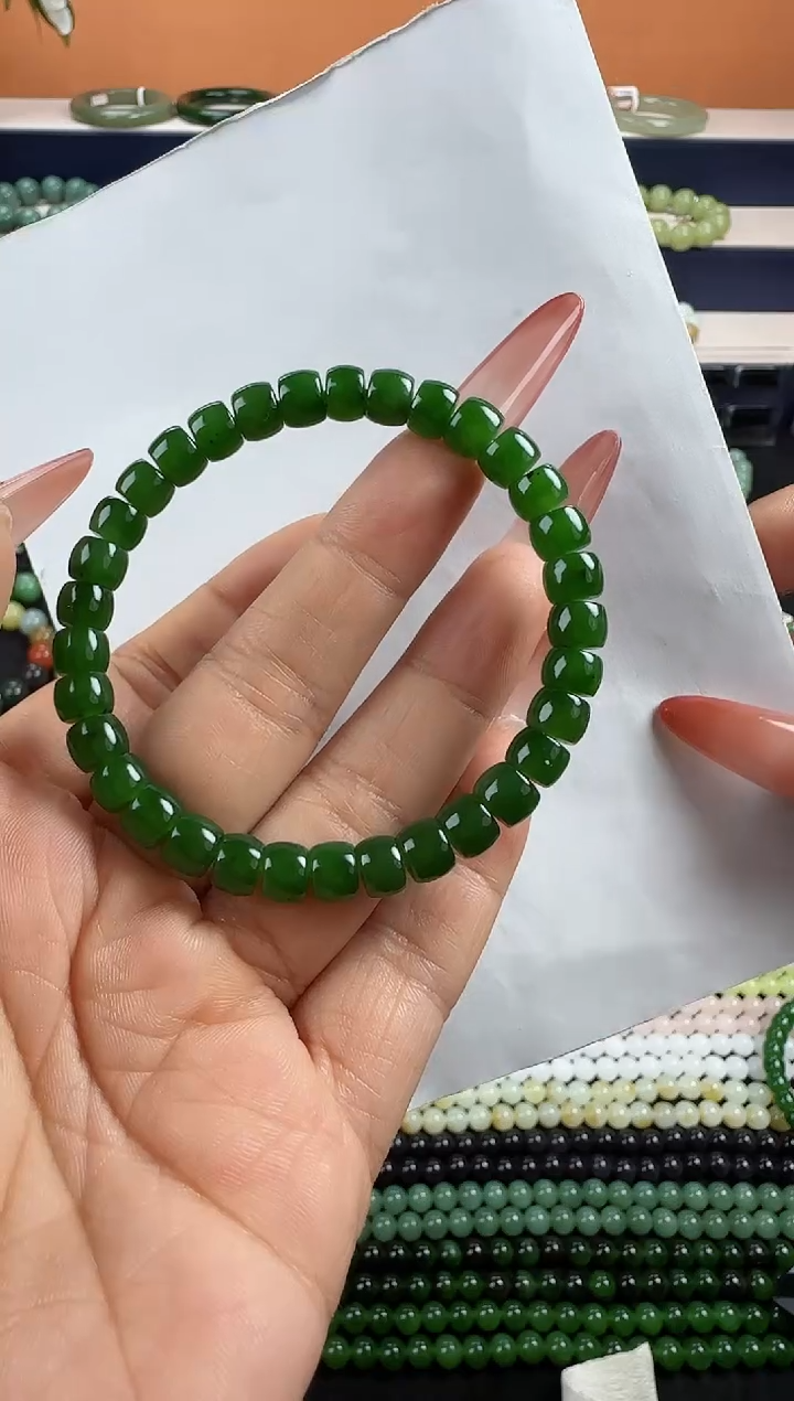 【闪购商品】和田玉手链未镶嵌碧玉卡7直切单圈手串