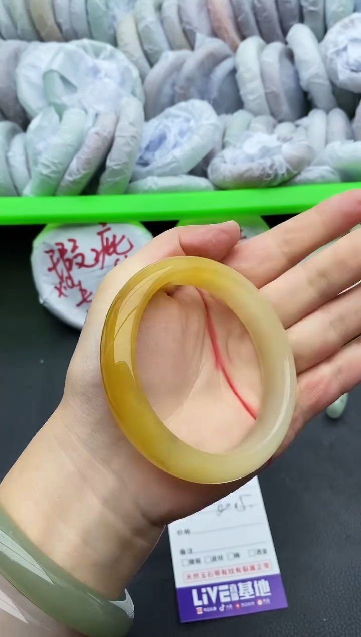 未镶嵌手镯石英质玉瑕疵77+60.5