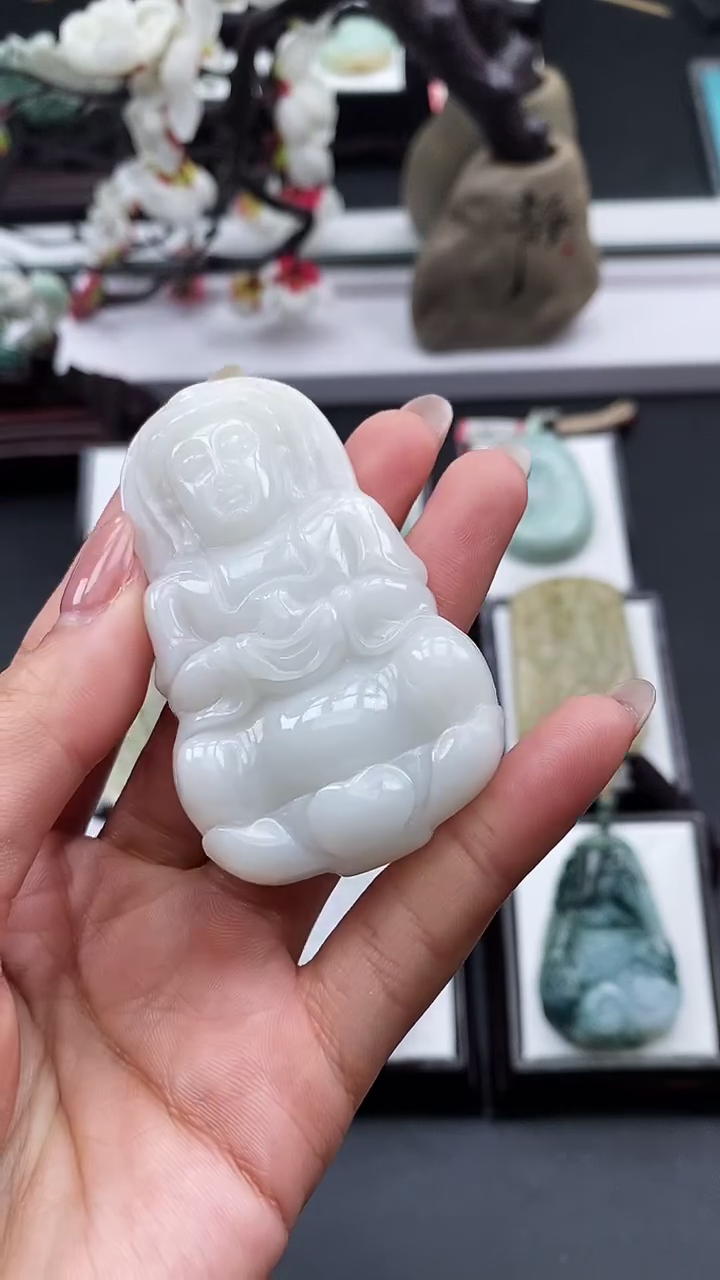 【闪购商品】翡翠颈饰未镶嵌天然缅甸A货翡翠