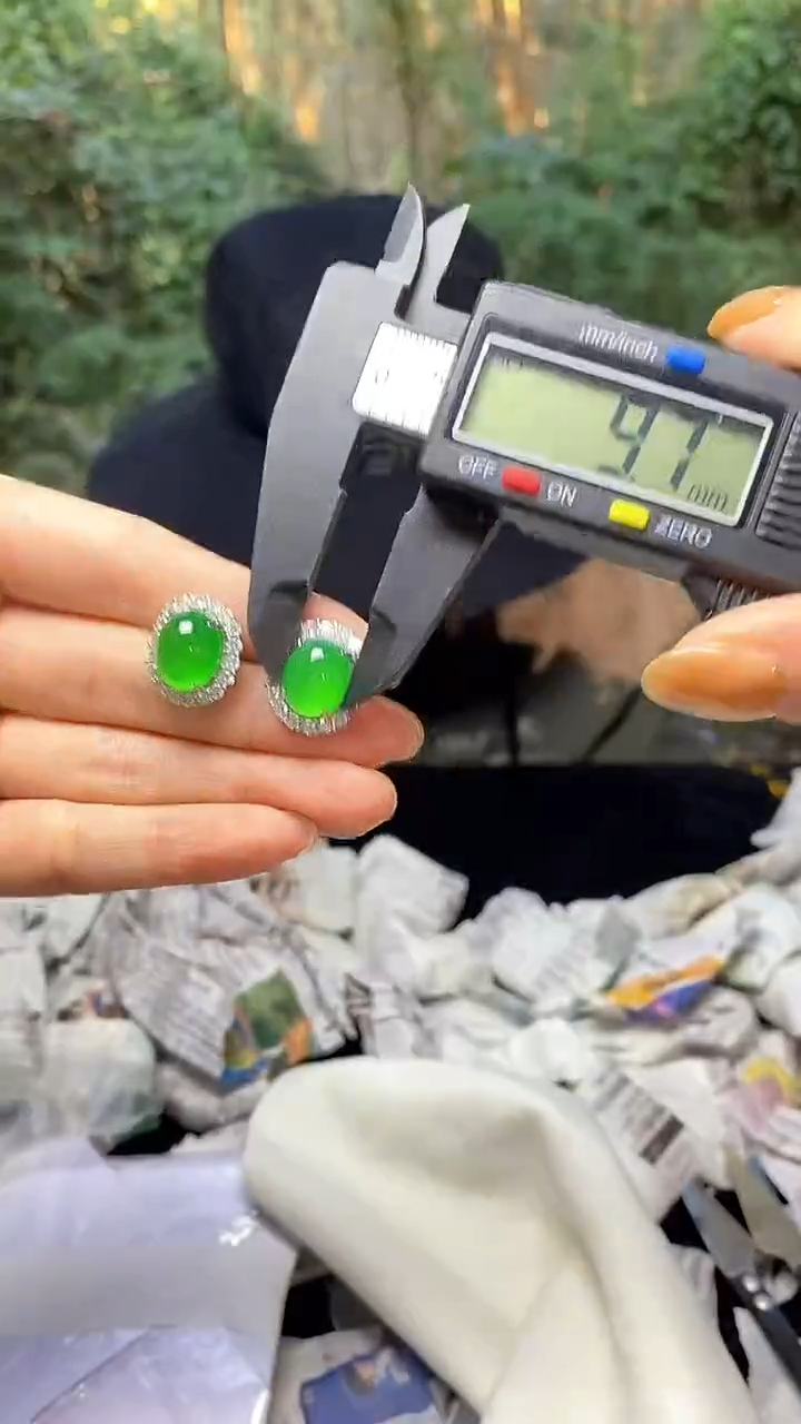 满色吊坠 所见即所得！！