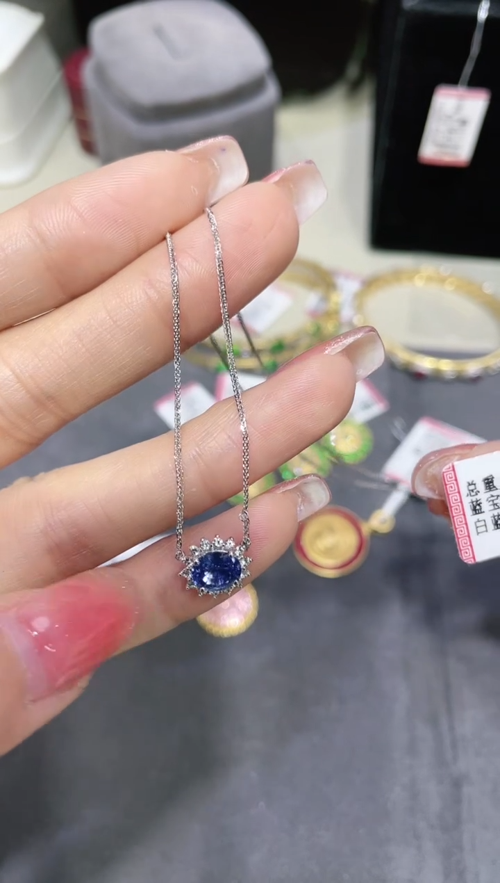 【闪购商品】蓝宝石项链18K金镶嵌·