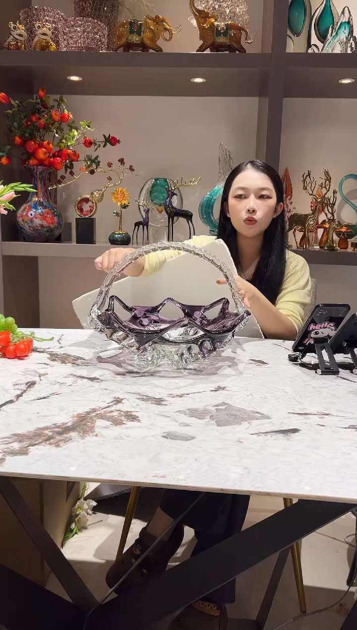 镂空紫色琉璃水果盘