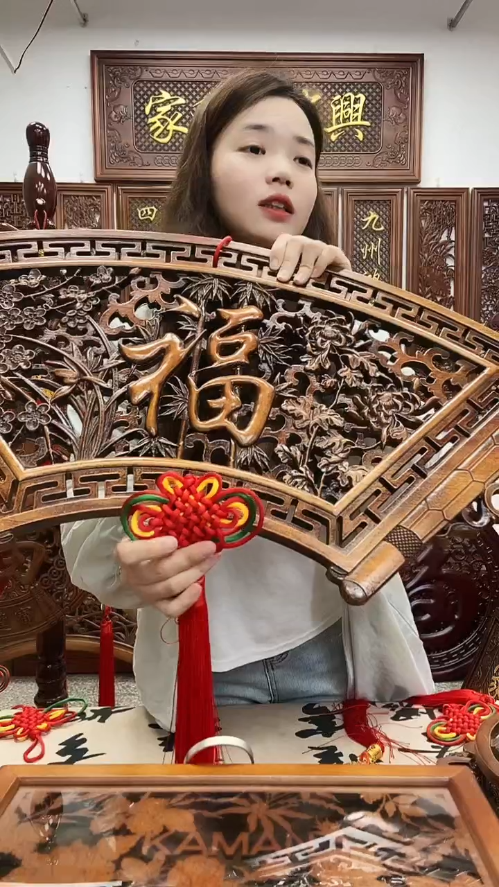 香樟木扇形四季福80*40