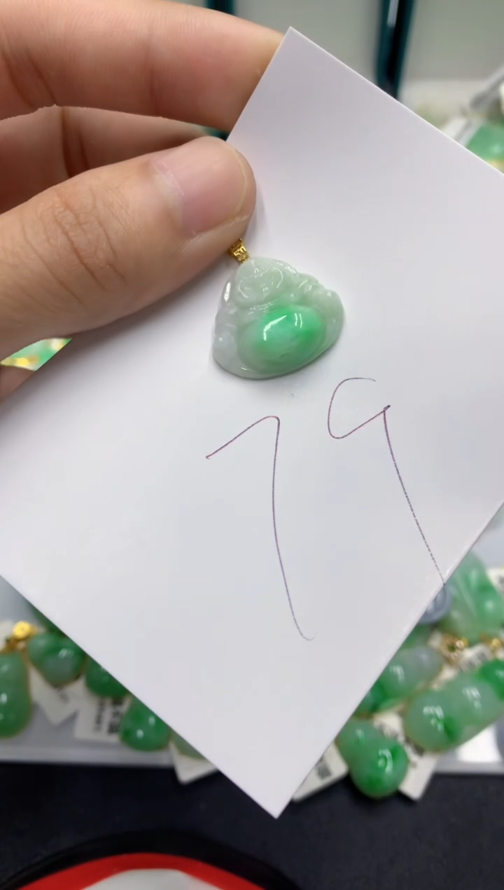 【闪购商品】翡翠颈饰18K金镶嵌翡翠