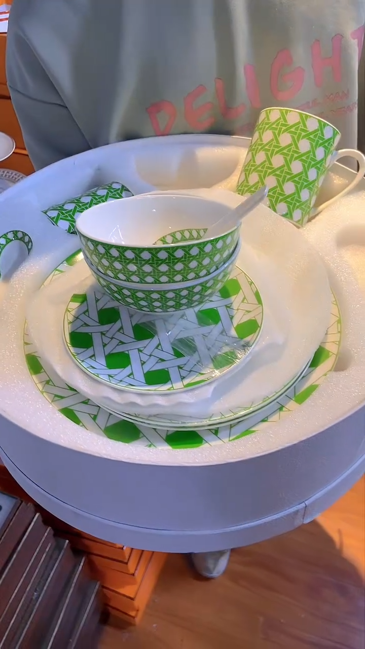 【闪购商品】鸿辉家品牌瓷器，京东包邮！