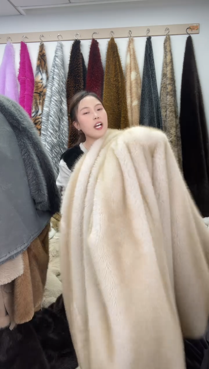 狐狸毛A87尺寸1.9*2