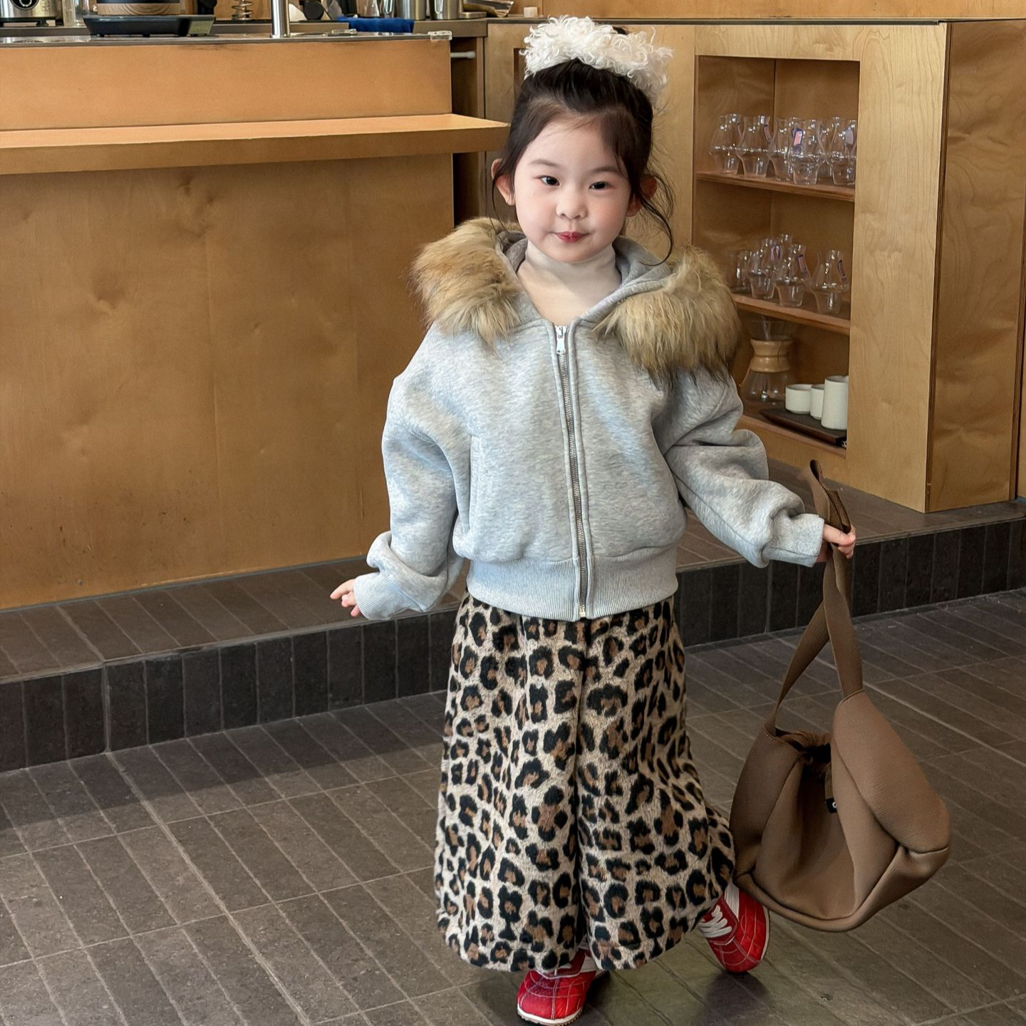 2025冬季新款童装 儿童冬款外套 休闲美式复古chic加绒连帽外套