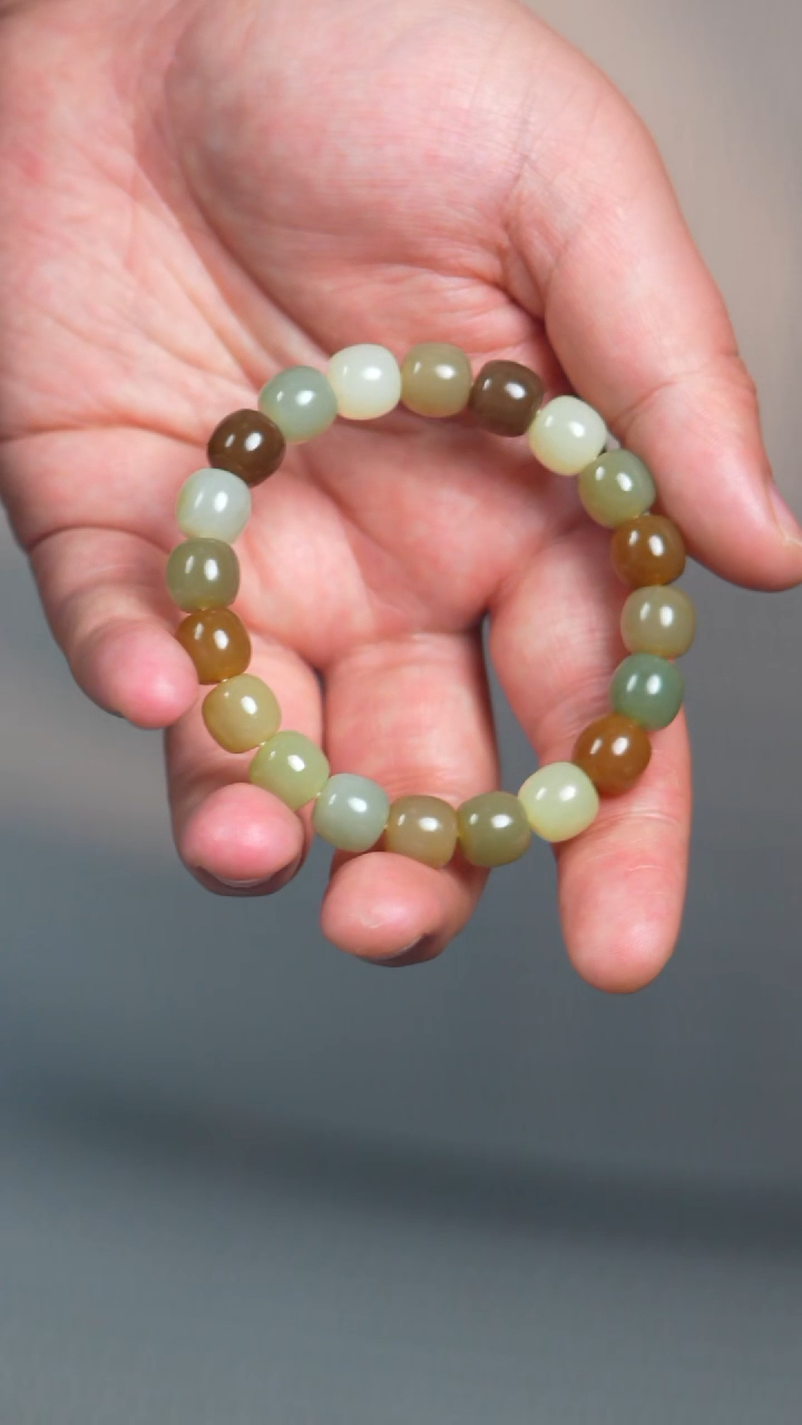 未镶嵌手链和田玉10mm且末金山全家福