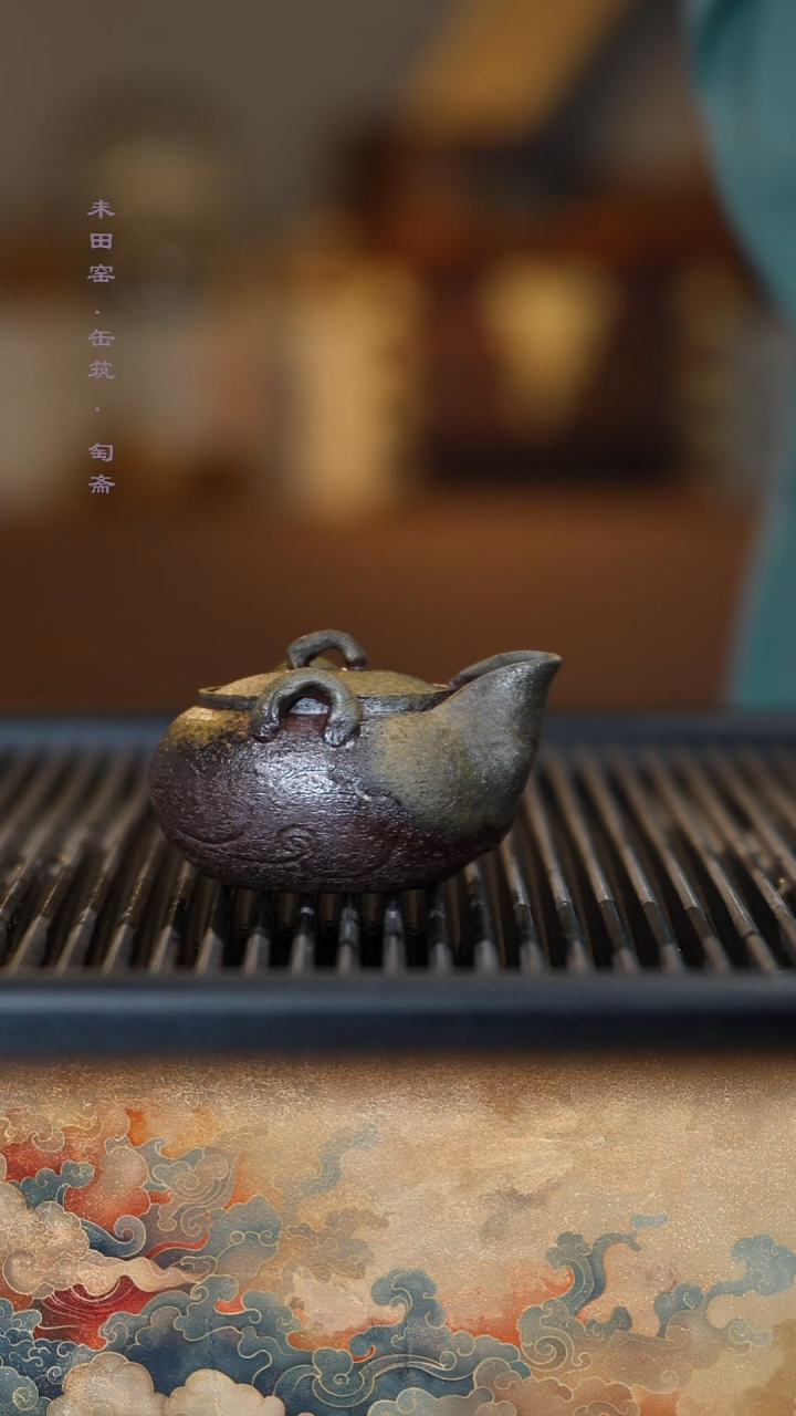 茶壶紫砂柴烧紫泥宝瓶刻绘130cc