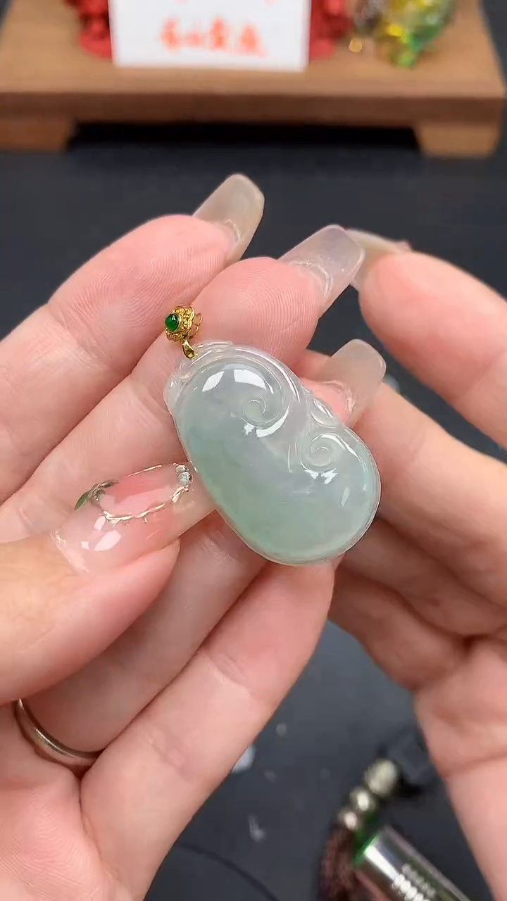 【闪购商品】翡翠吊坠(不含链)18K金镶嵌MS154887